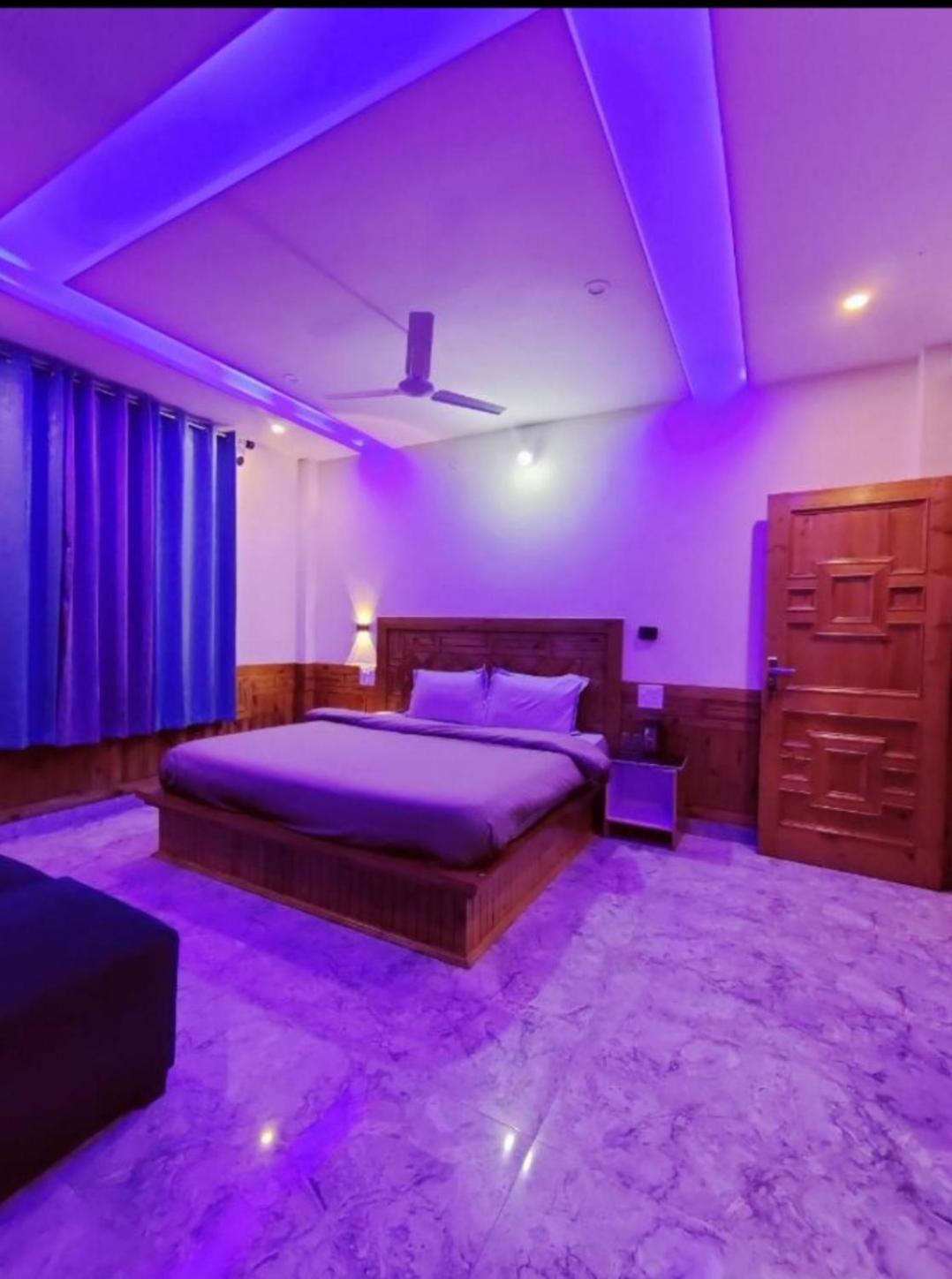 Delight Homestay Kasol Zewnętrze zdjęcie
