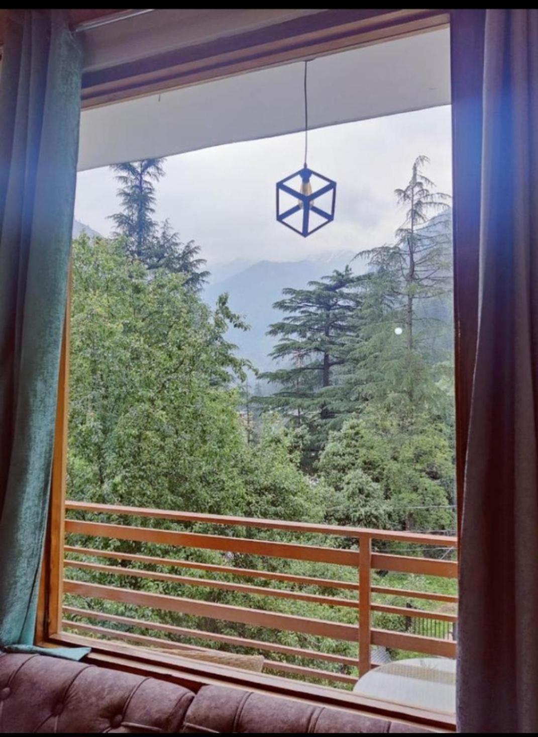 Delight Homestay Kasol Zewnętrze zdjęcie