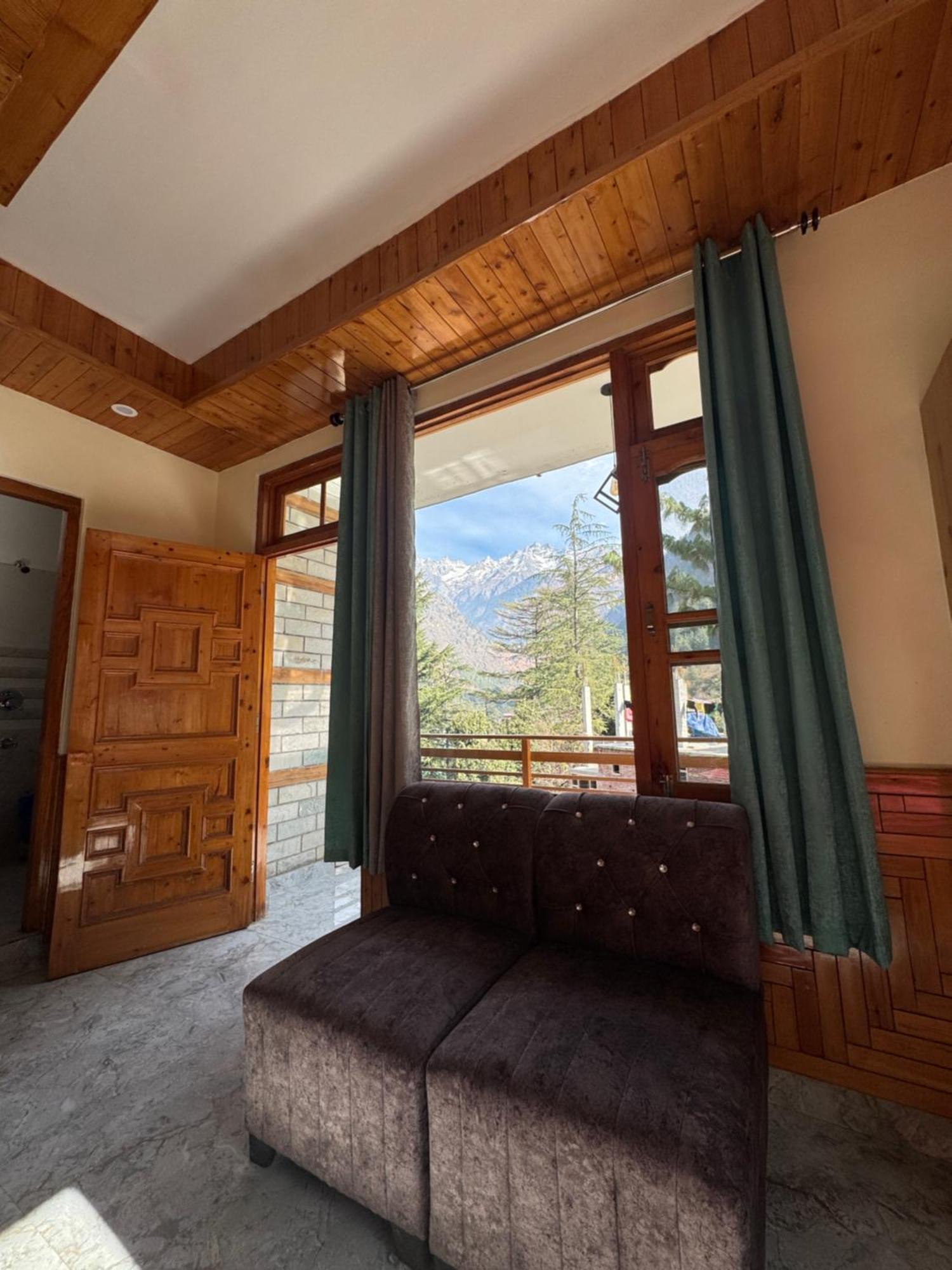 Delight Homestay Kasol Zewnętrze zdjęcie